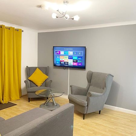 Cozy Nights Svp Detached House Villa Glasgow Luaran gambar