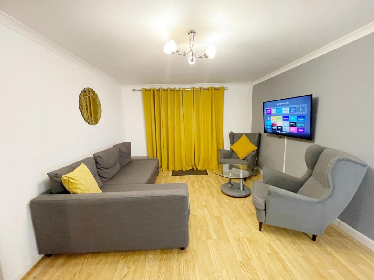 Cozy Nights Svp Detached House Villa Glasgow Luaran gambar